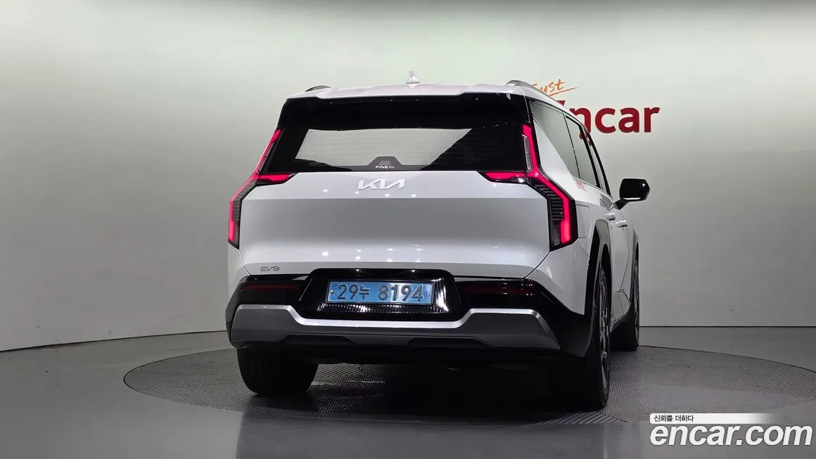 Kia EV9 2024 из KR, фото 4