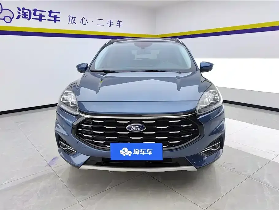 Ford Escape 2022 из CN, фото 2