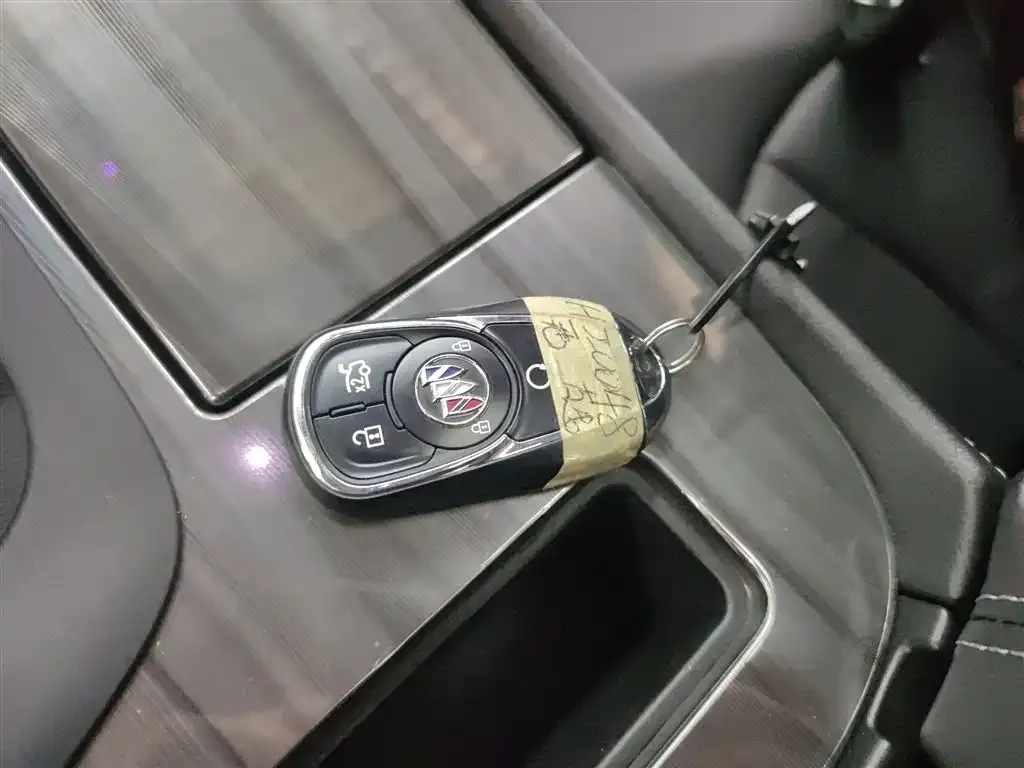 Buick LaCrosse 2022 из CN, фото 9