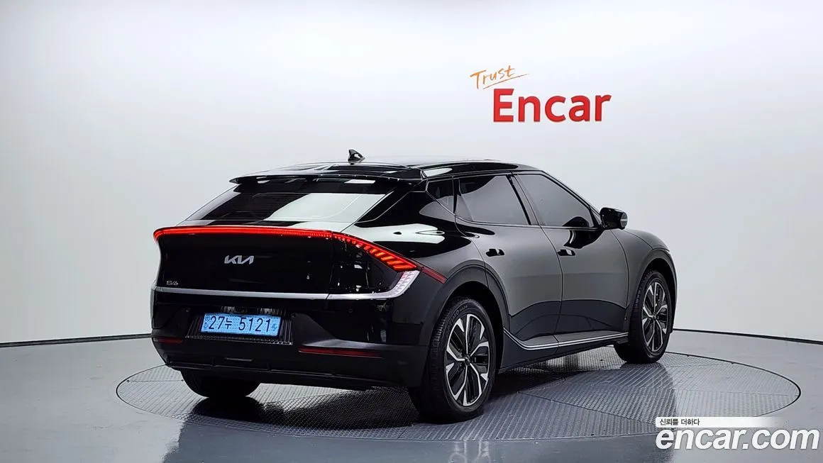 Kia EV6 — фото 2
