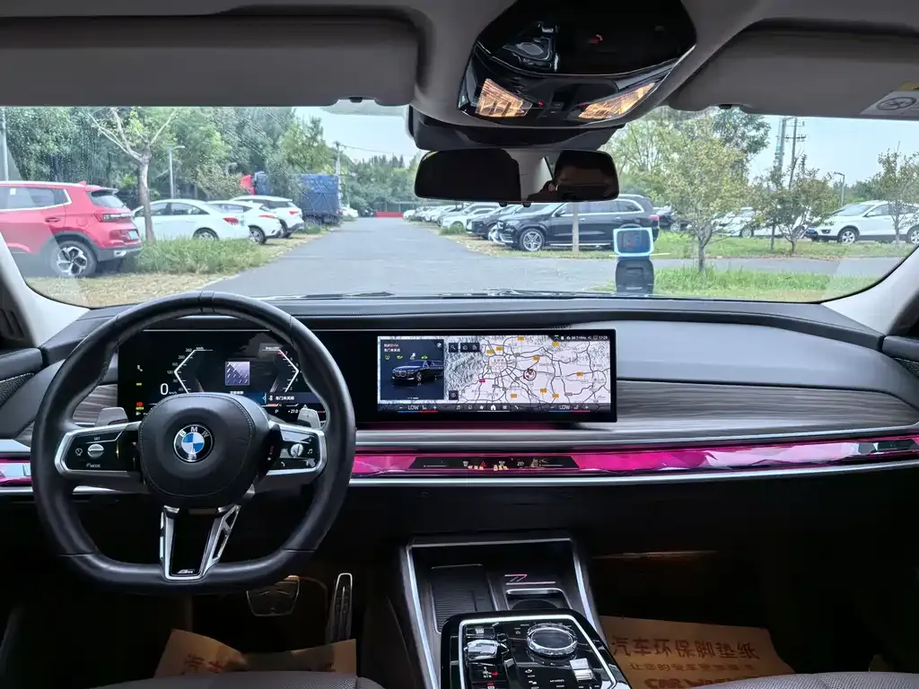 BMW 7 Series 2023 из CN, фото 7