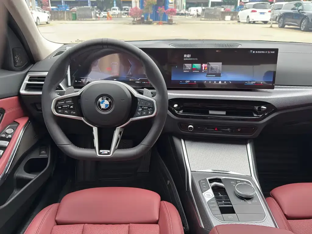 BMW 3 Series 2025 из CN, фото 8