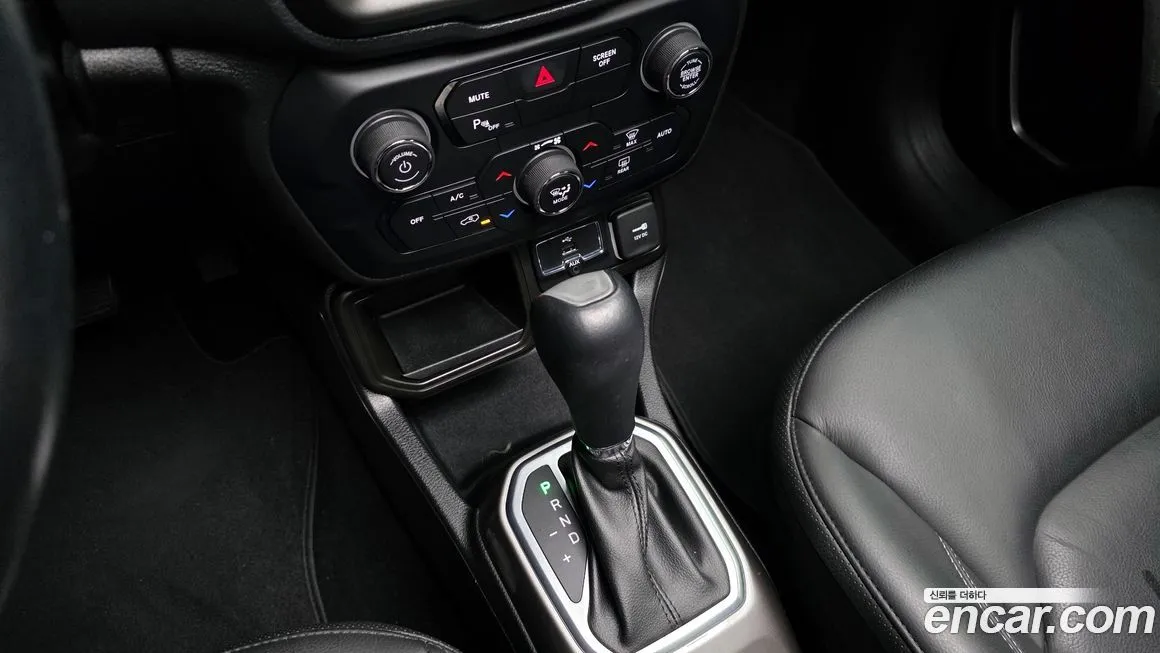 Jeep Renegade 2021 из KR, фото 9