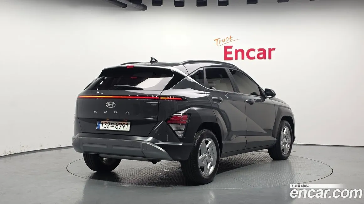 Hyundai Kona — фото 2