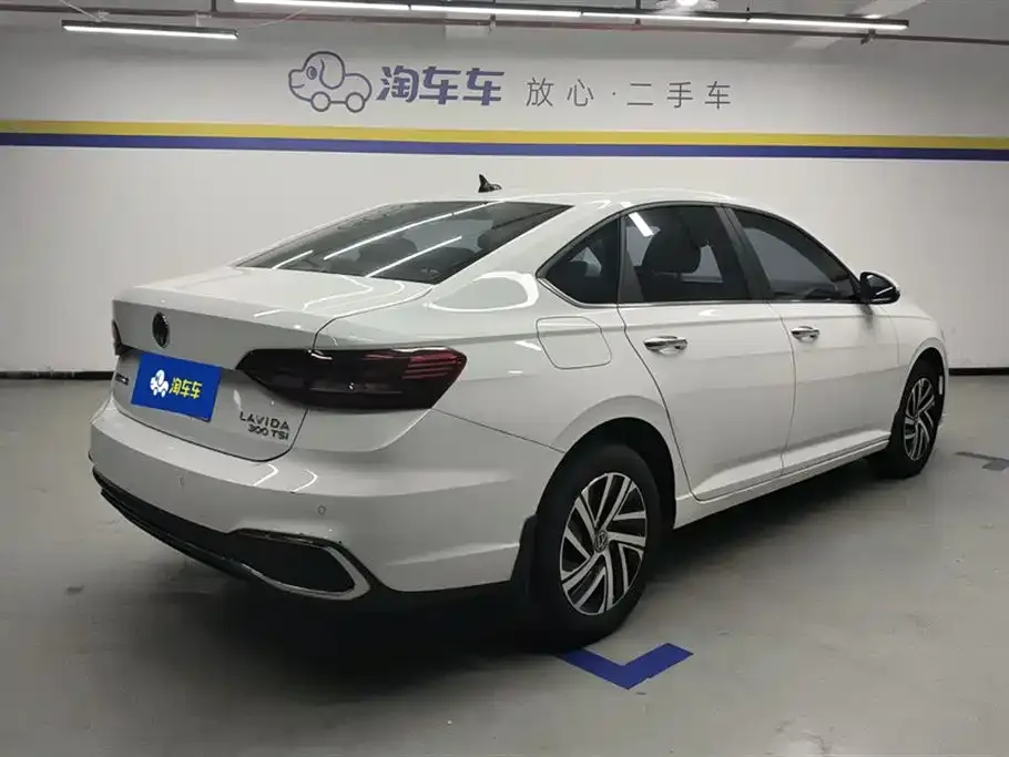 Volkswagen Lavida 2023 из CN, фото 3