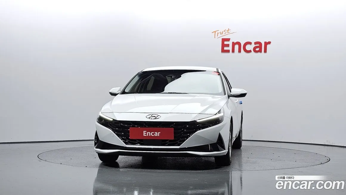 Hyundai AVANTE 2021 из KR, фото 3