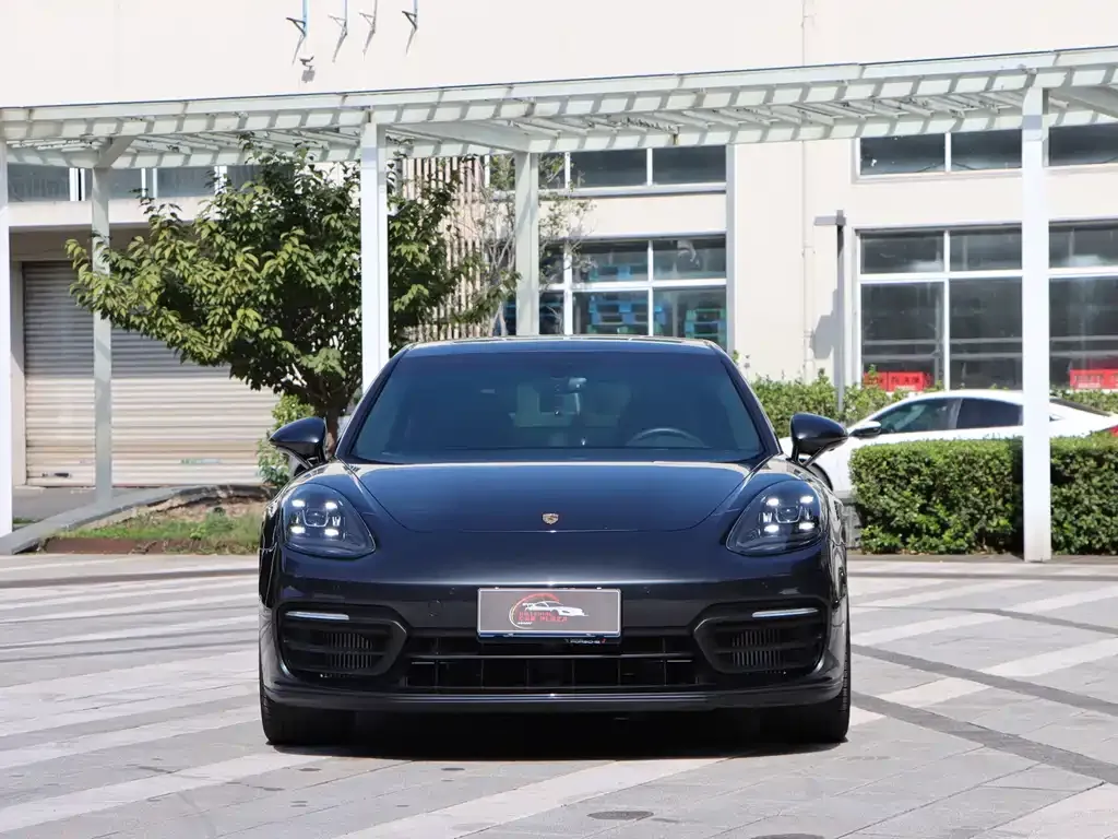 Porsche Panamera — фото 2