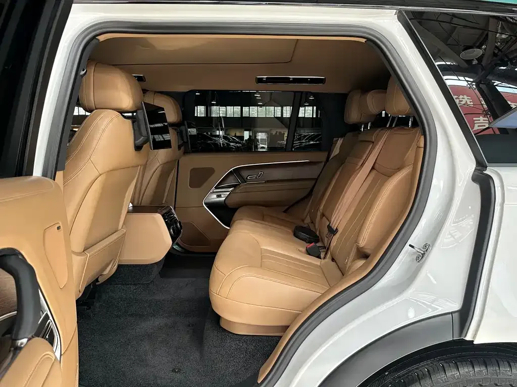 Land Rover Range Rover 2024 из CN, фото 8
