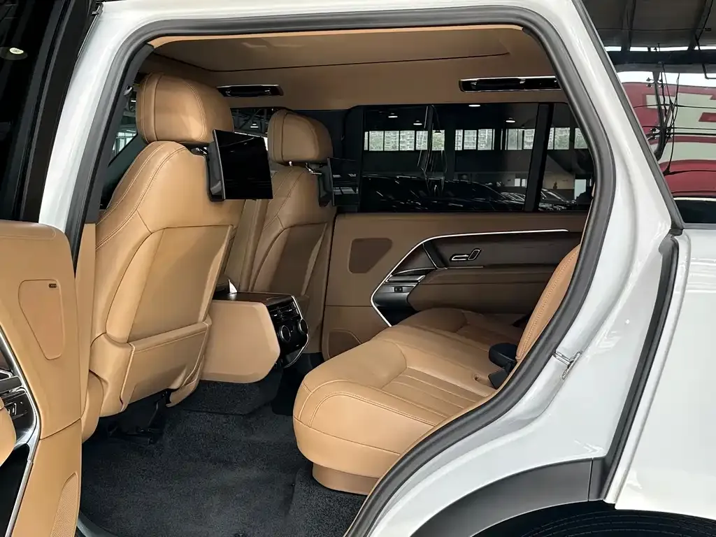 Land Rover Range Rover 2024 из CN, фото 9