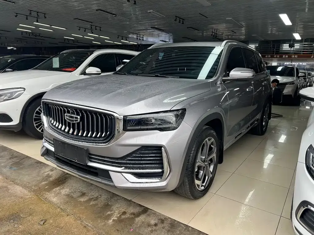 Geely Xingyue L — фото 1