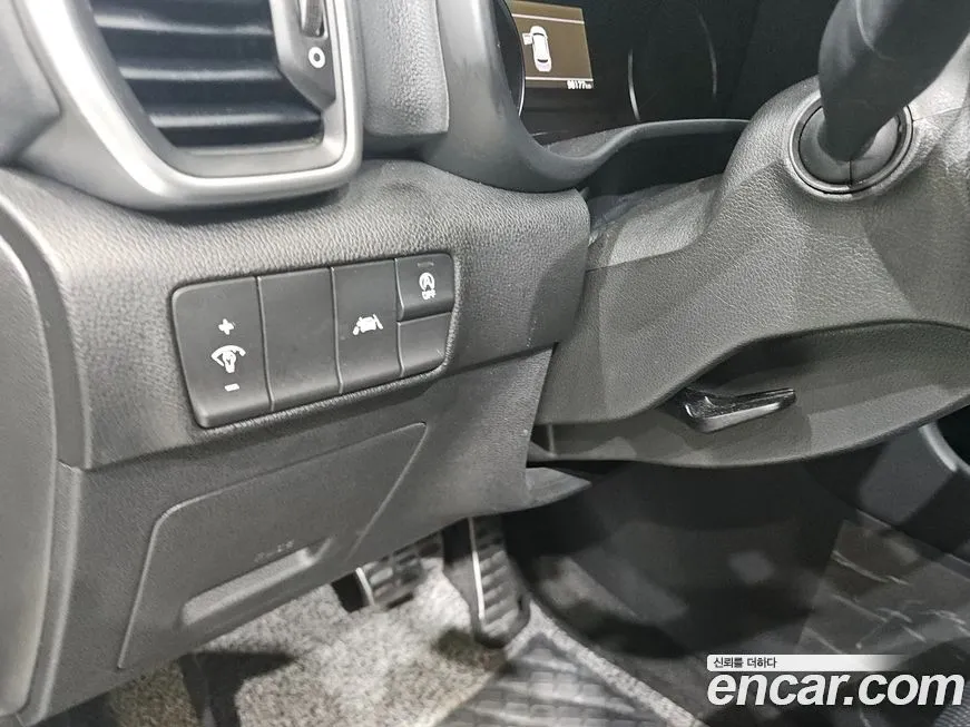 Kia Sportage — фото 10