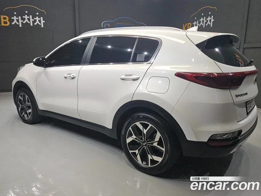 Kia Sportage — фото 3