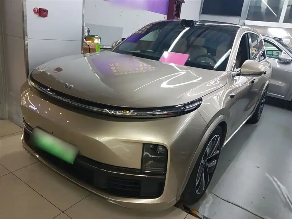 Li Auto L8 2024 из CN, фото 1
