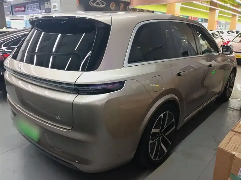 Li Auto L8 2024 из CN, фото 7