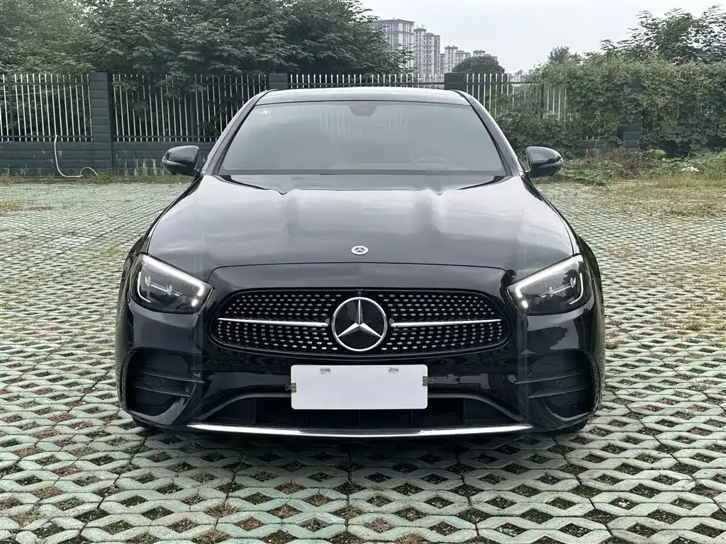 Mercedes-Benz E-Class 2022 из CN, фото 3
