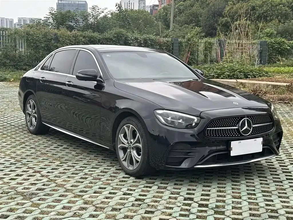 Mercedes-Benz E-Class 2022 из CN, фото 4