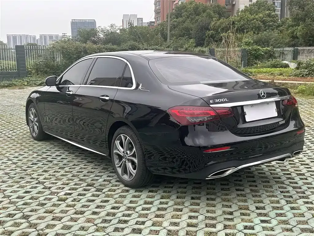 Mercedes-Benz E-Class 2022 из CN, фото 5