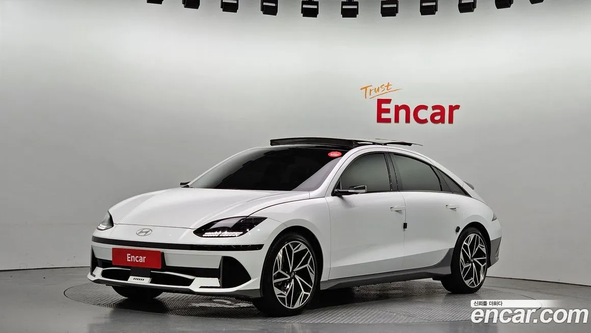 Hyundai Ioniq6 — фото 1