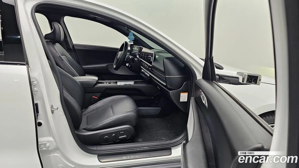 Hyundai Ioniq6 — фото 10