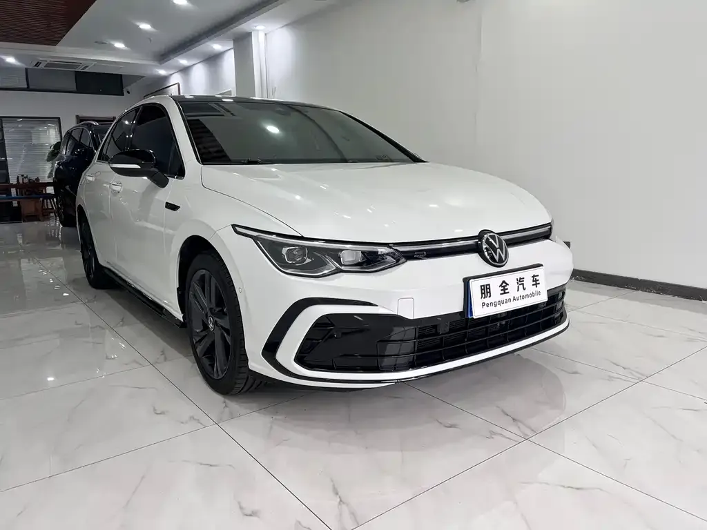 Volkswagen Golf 2022 из CN, фото 3