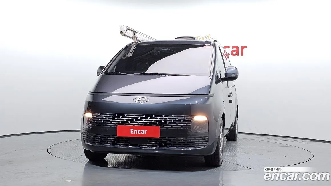 Hyundai Staria 2022 из KR, фото 3