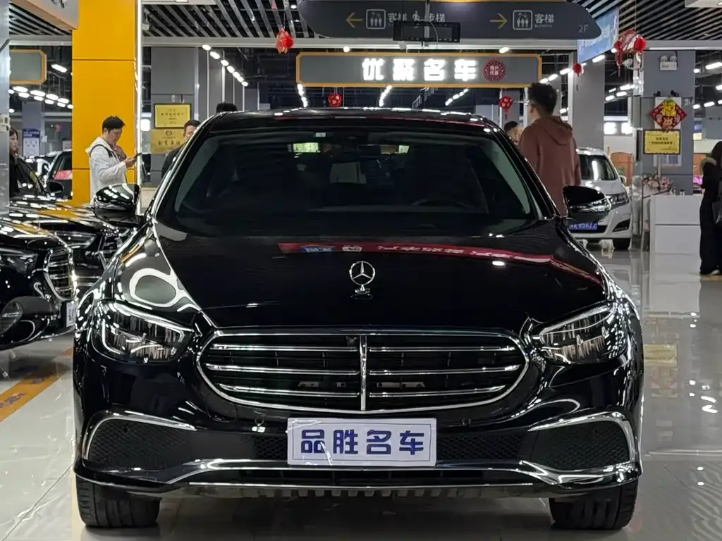 Mercedes-Benz E-Class 2023 из CN, фото 2