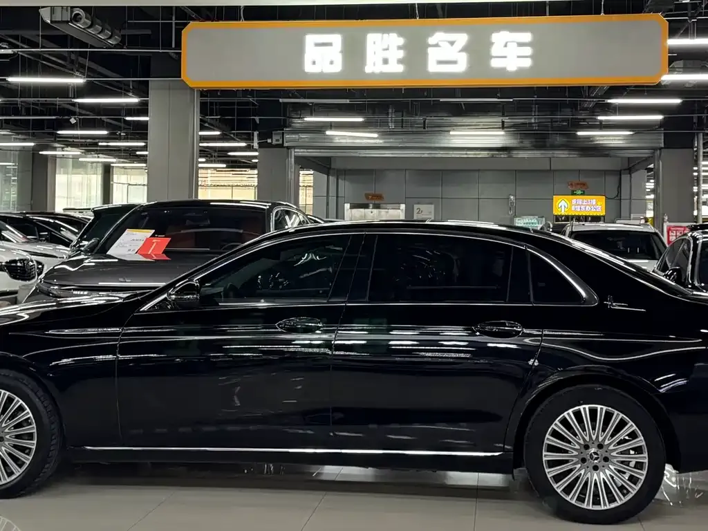 Mercedes-Benz E-Class 2023 из CN, фото 3