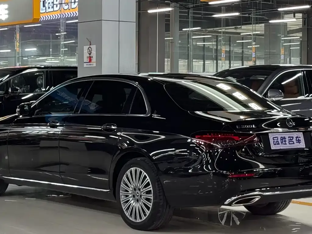 Mercedes-Benz E-Class 2023 из CN, фото 4