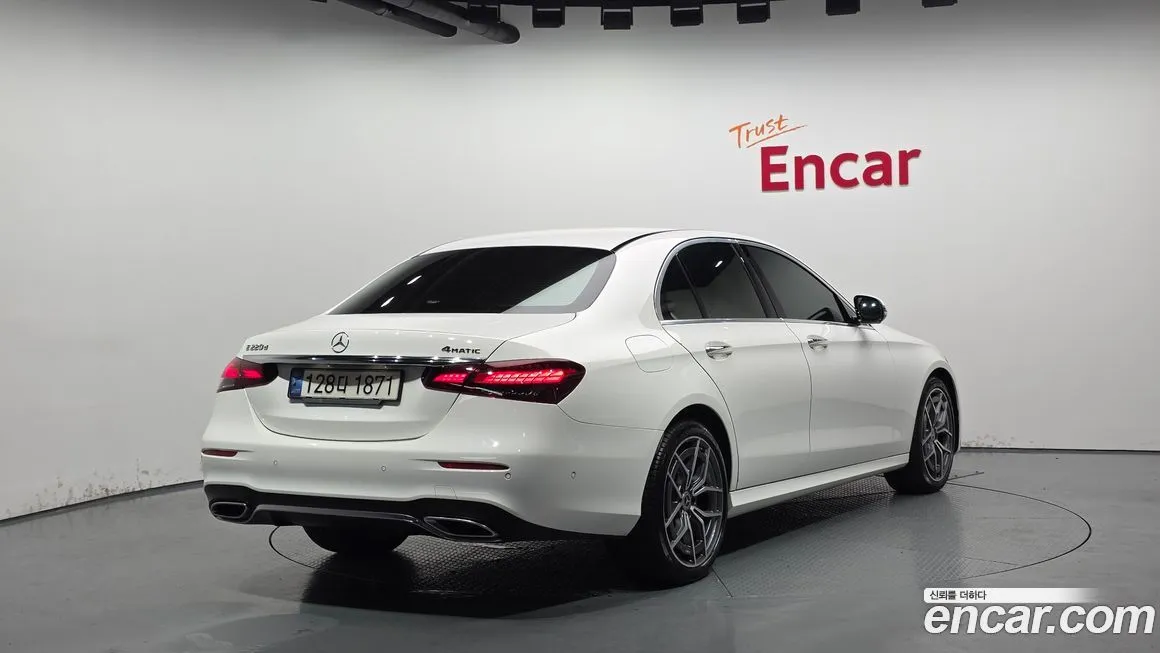 Mercedes-Benz E-Class 2021 из KR, фото 2