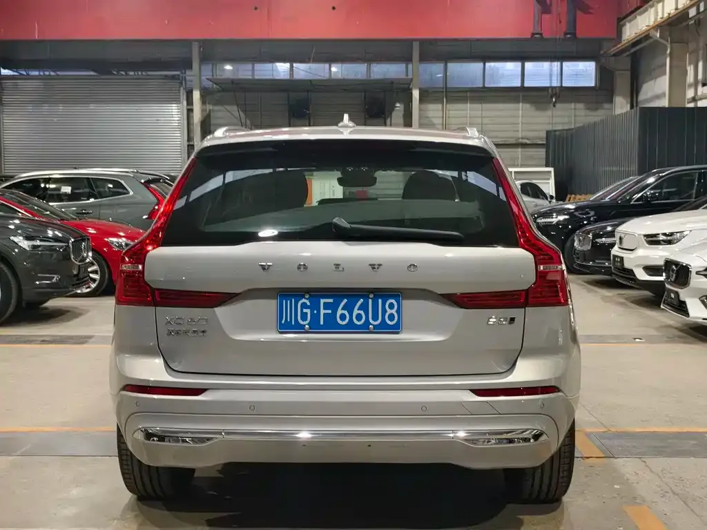 Volvo XC60 2025 из CN, фото 6