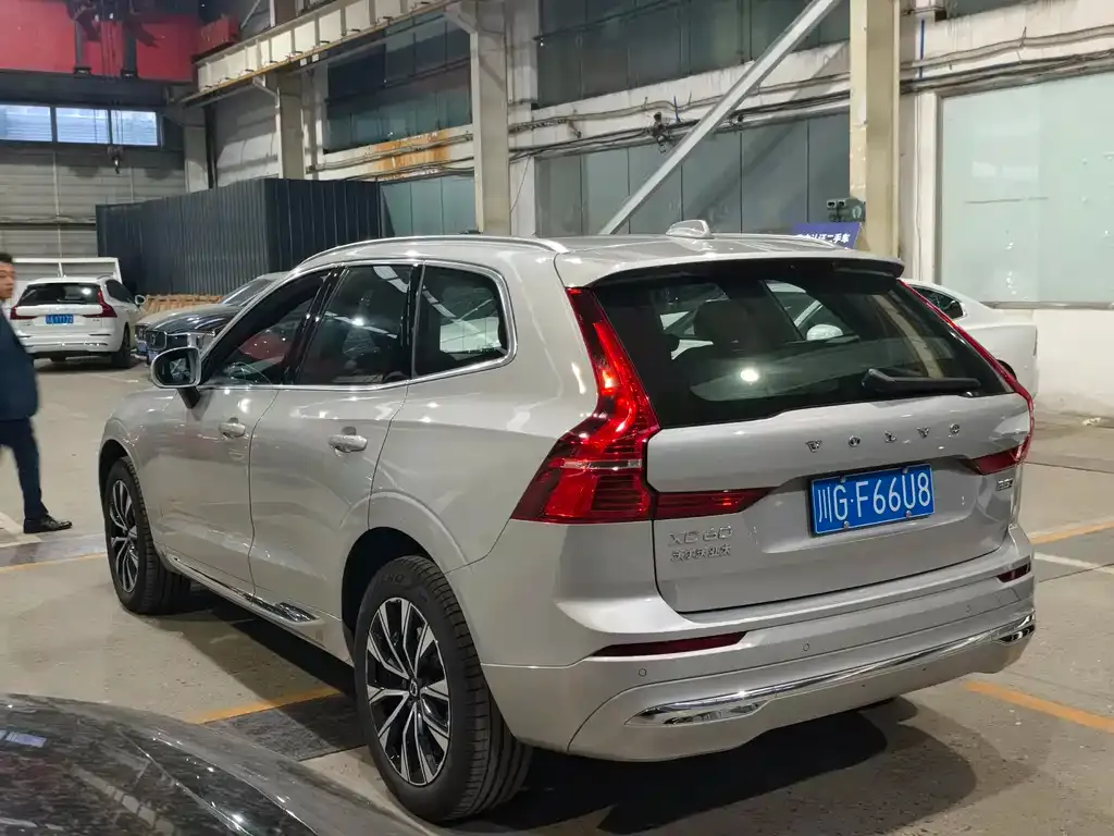 Volvo XC60 2025 из CN, фото 7