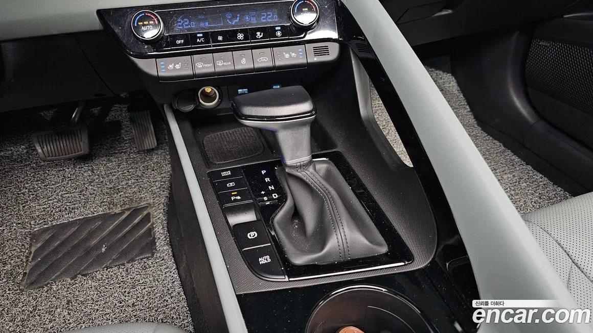Hyundai AVANTE — фото 9