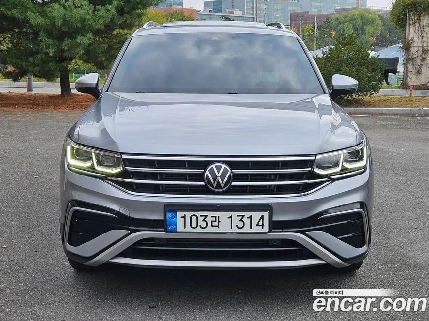 Volkswagen Tiguan 2023 из KR, фото 1