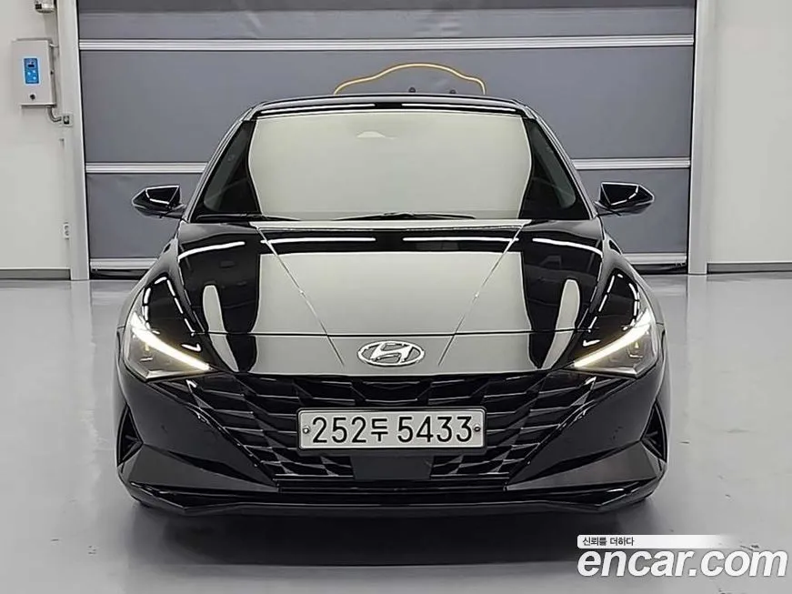 Hyundai AVANTE — фото 2