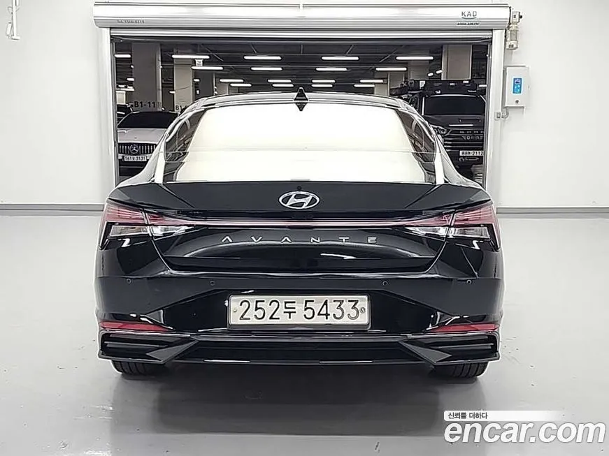 Hyundai AVANTE — фото 3
