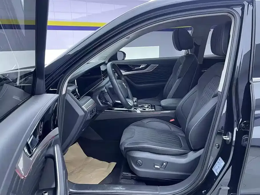 Hongqi HS5 2023 из CN, фото 9