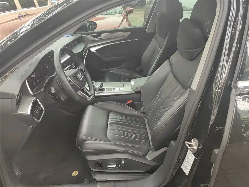 Audi A6L 2023 из CN, фото 8
