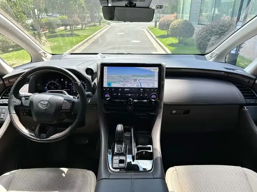 Toyota Alphard 2023 из CN, фото 6