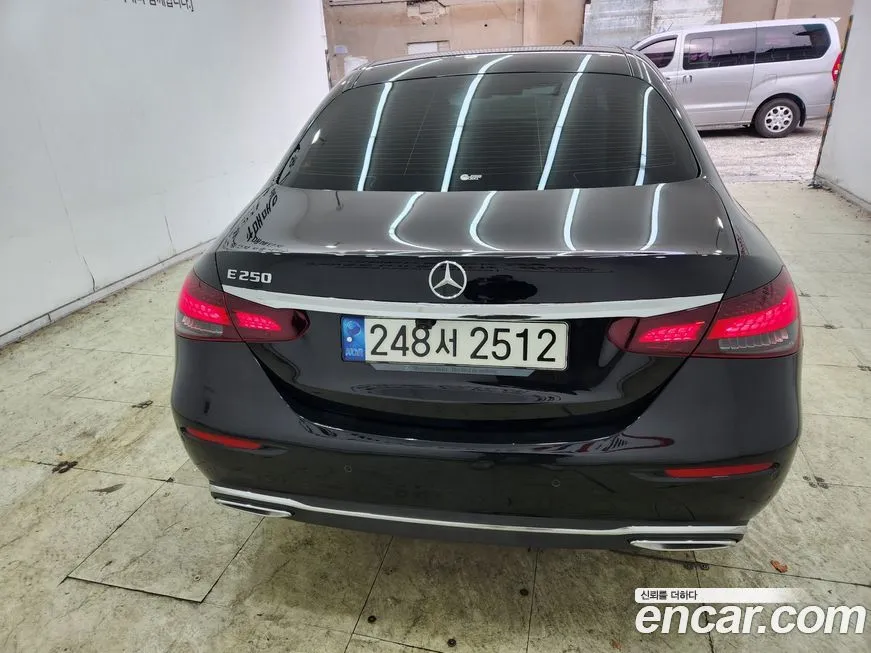 Mercedes-Benz E-Class 2021 из KR, фото 4