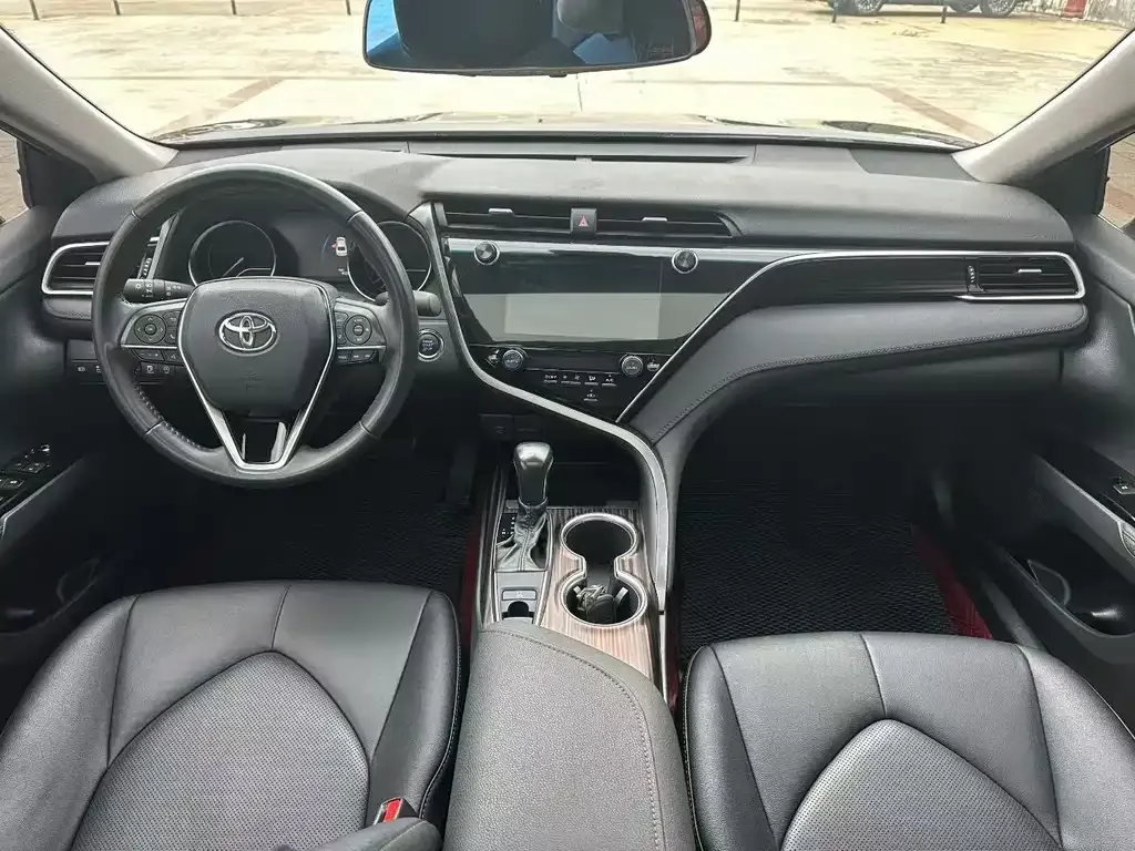 Toyota Camry 2021 из CN, фото 5