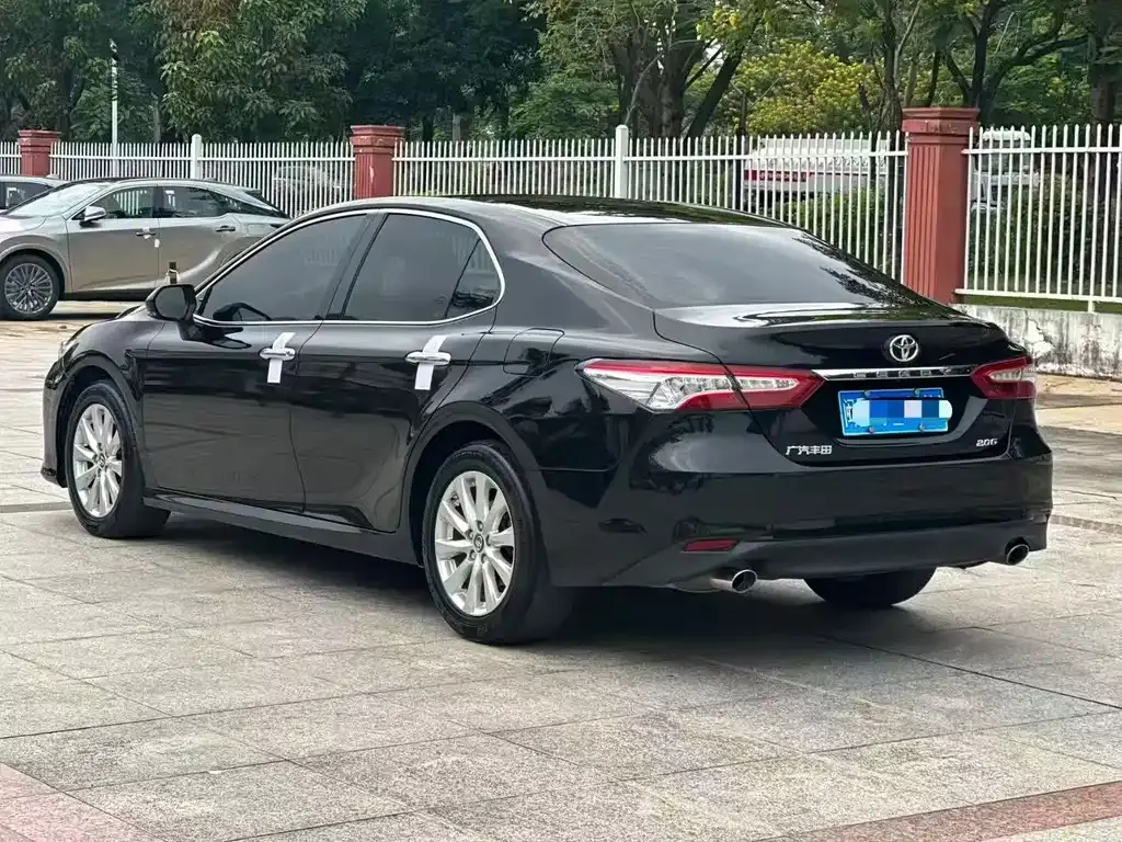 Toyota Camry 2021 из CN, фото 7