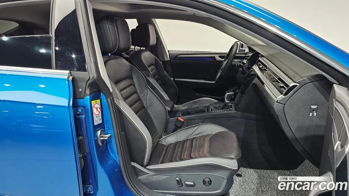 Volkswagen Arteon 2023 из KR, фото 10