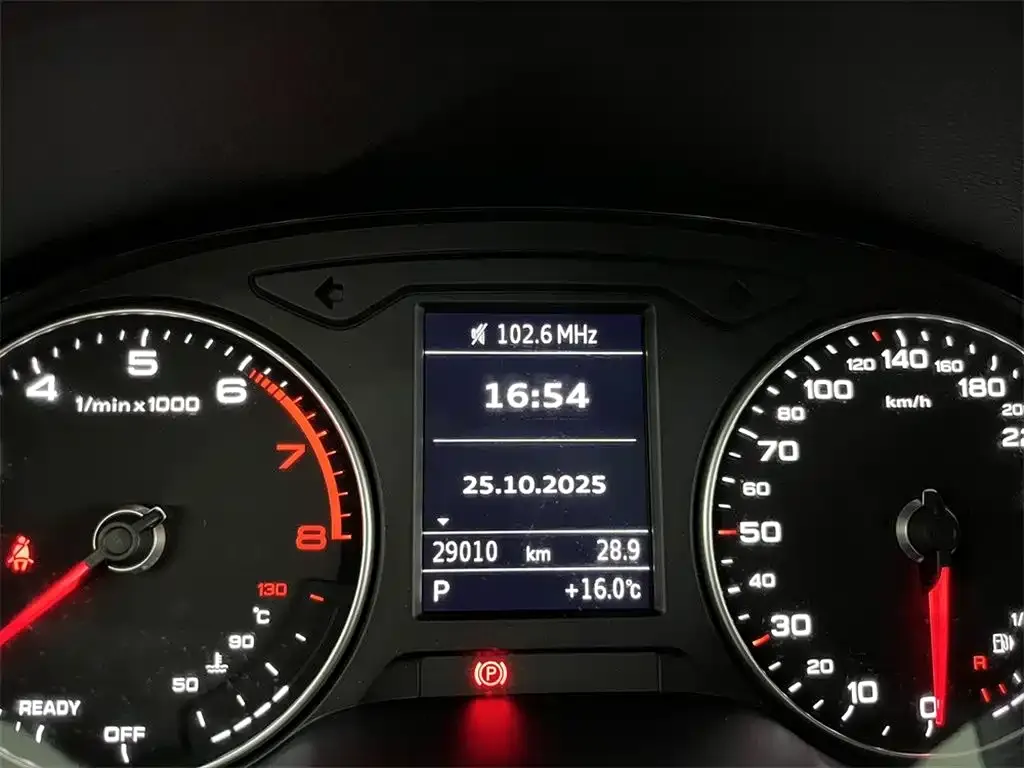 Audi A3 2021 из CN, фото 10