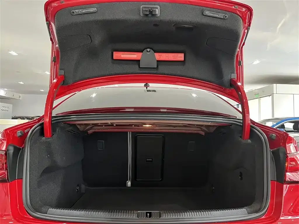 Audi A3 2021 из CN, фото 9