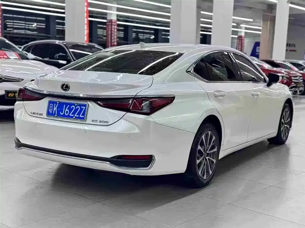 Lexus ES 2022 из CN, фото 10