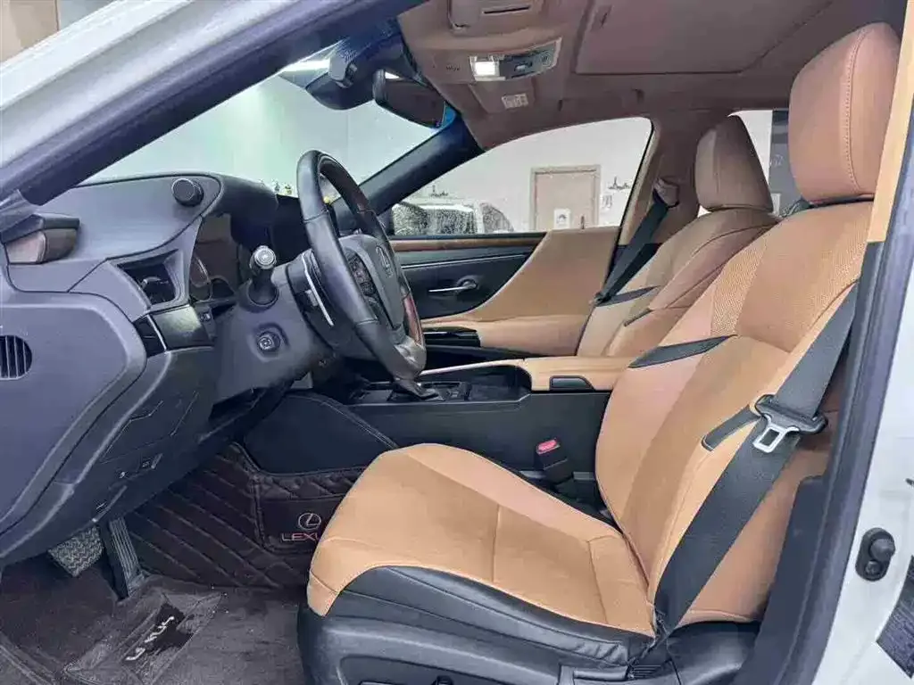 Lexus ES 2022 из CN, фото 4