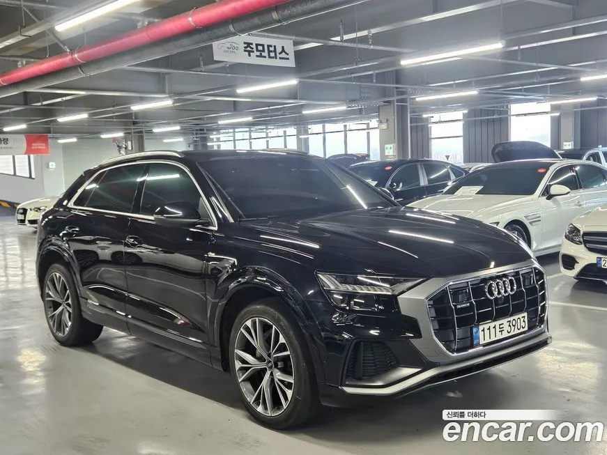 Audi Q8 2021 из KR, фото 2