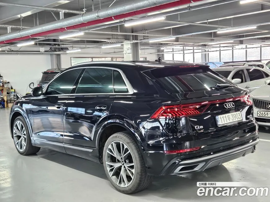 Audi Q8 2021 из KR, фото 6