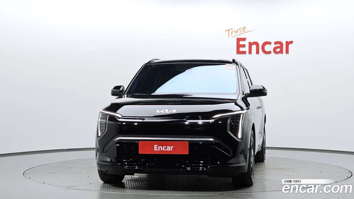 Kia EV3 — фото 3
