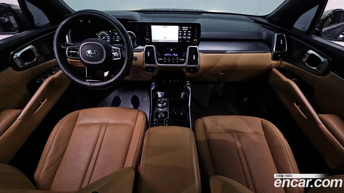 Kia Sorento — фото 7